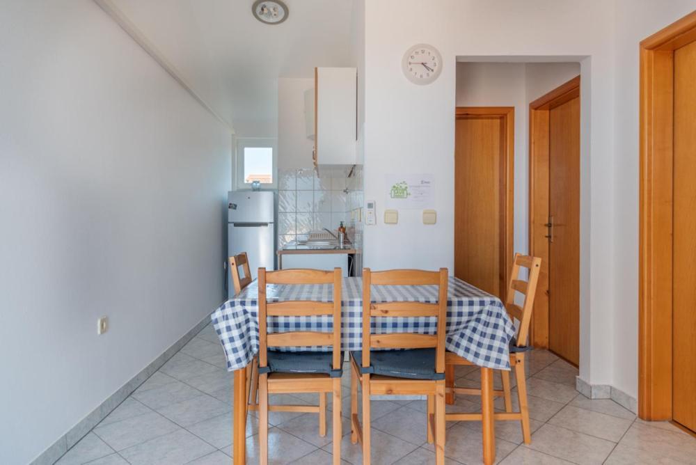 Rasin Apartments Pakoštane Exteriér fotografie