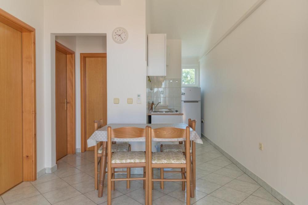 Rasin Apartments Pakoštane Exteriér fotografie